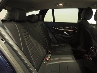 Kombi Mercedes-Benz E 22 av 24