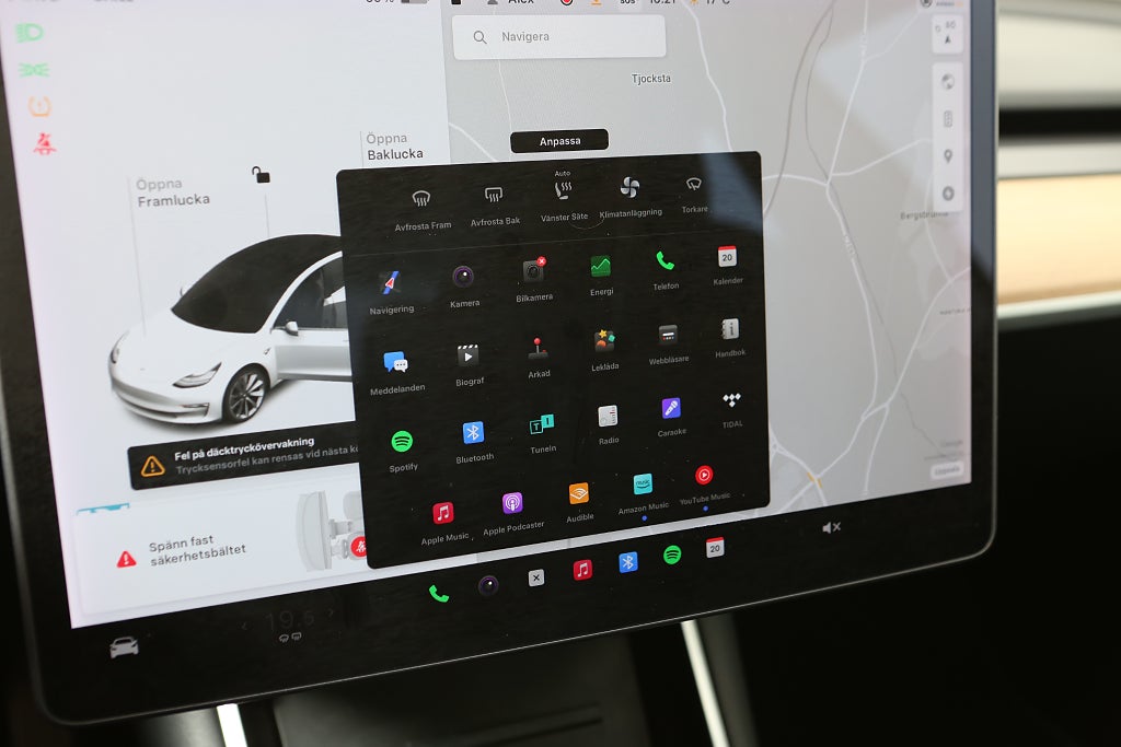 Tesla Model 3 Standard Range Plus 258hk Panorama 2020