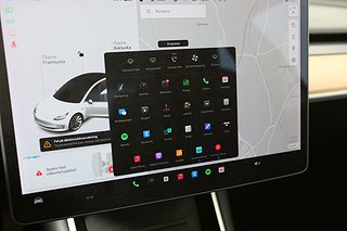 Sedan Tesla Model 3 20 av 23