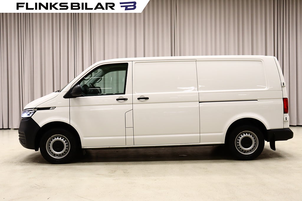 Volkswagen Transporter DSG 150HK L2|LED|Drag|Värmare|Momsbil