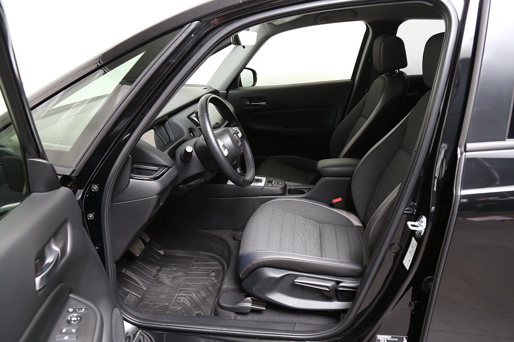 Honda Jazz Advance Crosstar Fullhybrid | DEMOBIL