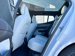 baksäte i Volvo ex30