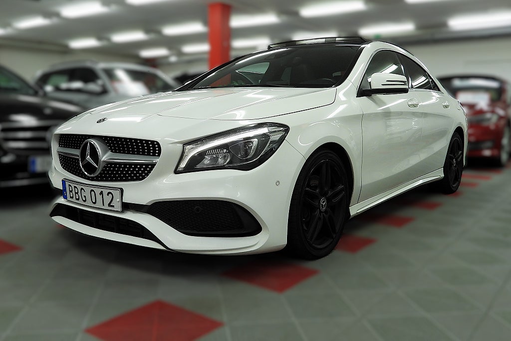Mercedes-Benz CLA 220 d 4MATIC 7G Panorama AMG Lin Kamera HK SoV Hjul 