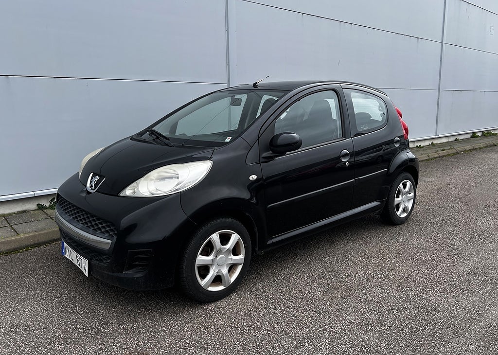 Peugeot 107 5-dörrar 68hk