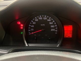 Transportbil - Skåp Nissan NV200 13 av 19