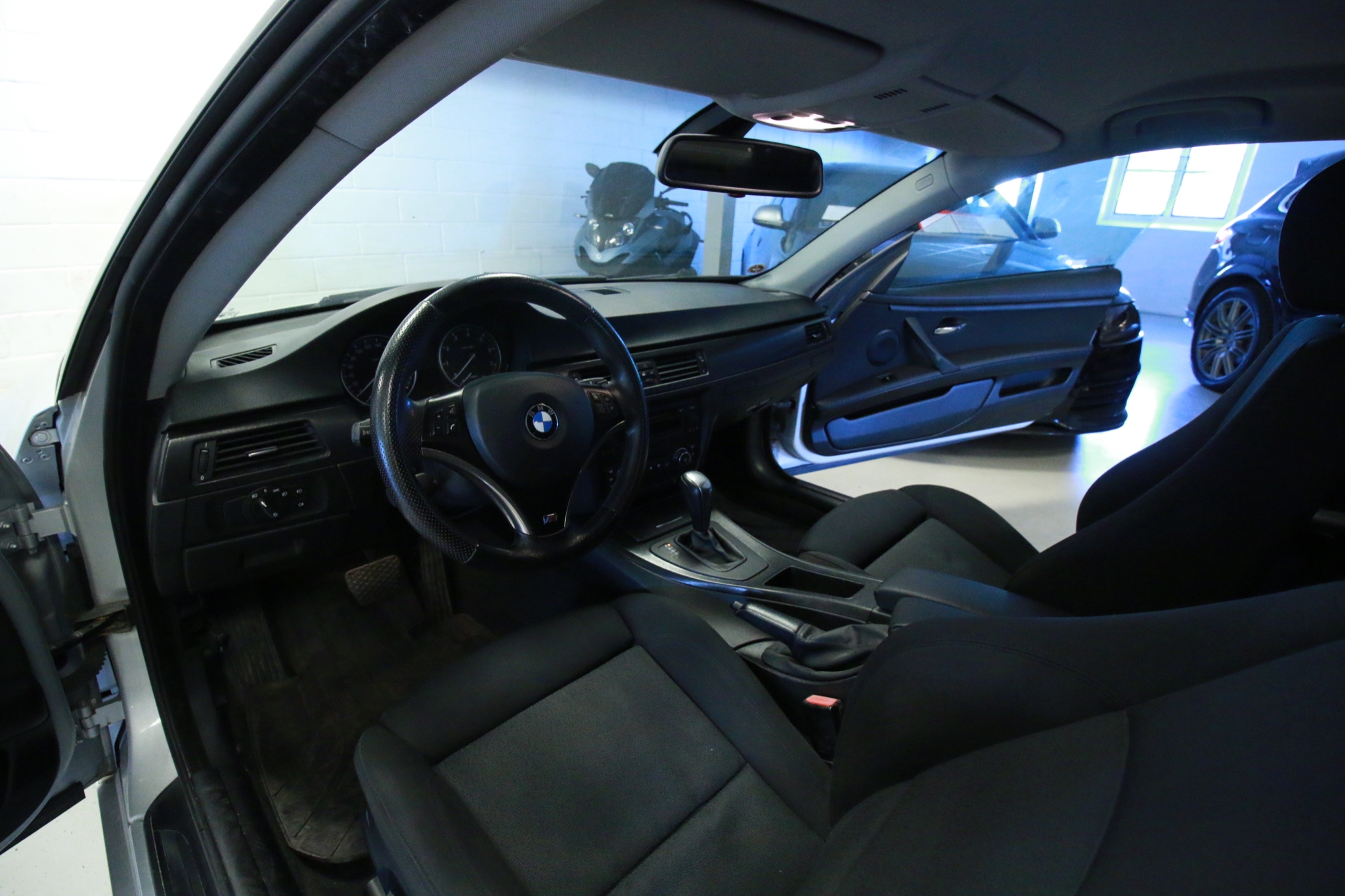 BMW 320 i Coupé Automat Comfort 170hk 2008, photo 6/35
