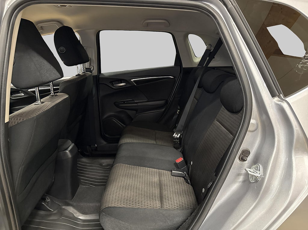 Honda Jazz 1.3 i-VTEC 100hk Elegance Navi Manuell Dragkrok – bild 9