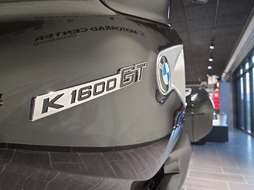 BMW K1600GT