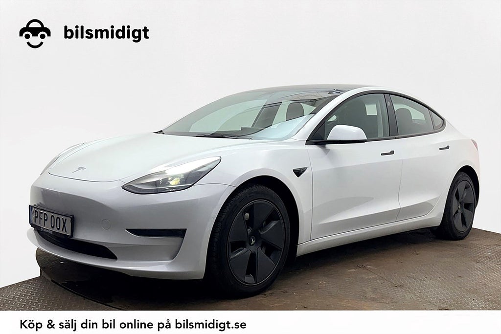 Tesla Model 3 Long Range AWD Pano Läder AutoPilot MOMS 440hk
