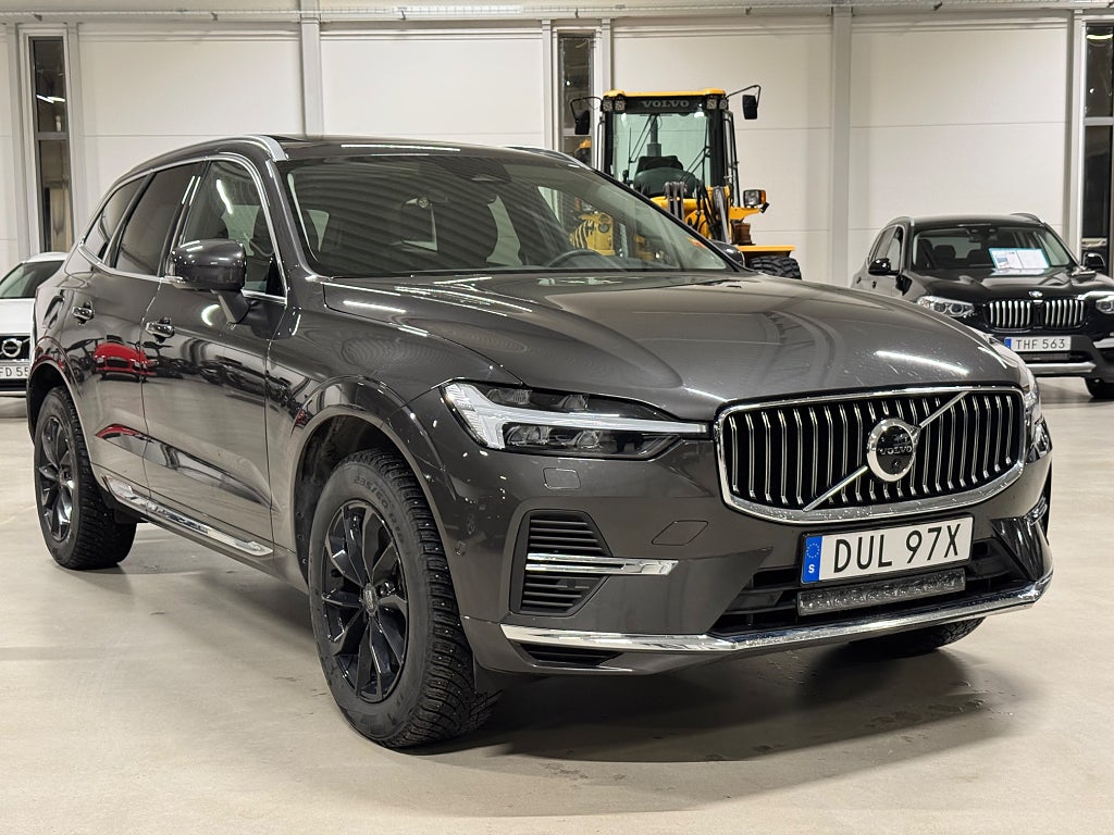 Volvo XC60 Recharge T6 AWD AUT MOMS SE UTRUSTNING V-HJUL DUBB DRAG