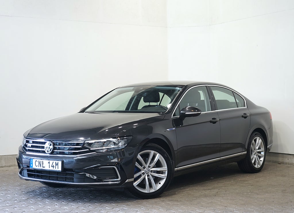 Volkswagen Passat GTE 1.4 GTE Automat Värmare Dragkrok Carplay Navi 218hk