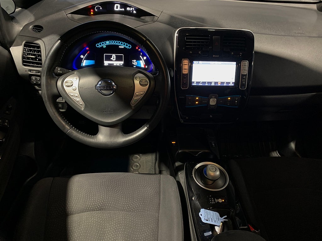 Nissan Leaf 30 kWh |TEKNA | Kamera | Apple Carplay 2017