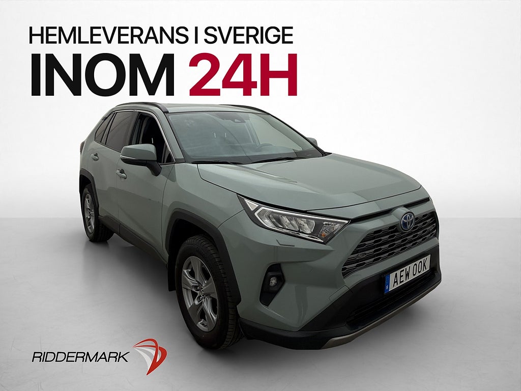 Toyota RAV4 AWD Backkamera Rattvärme Navi Drag
