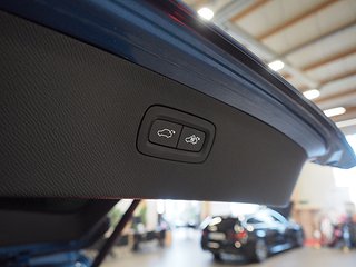 SUV Volvo XC90 17 av 18