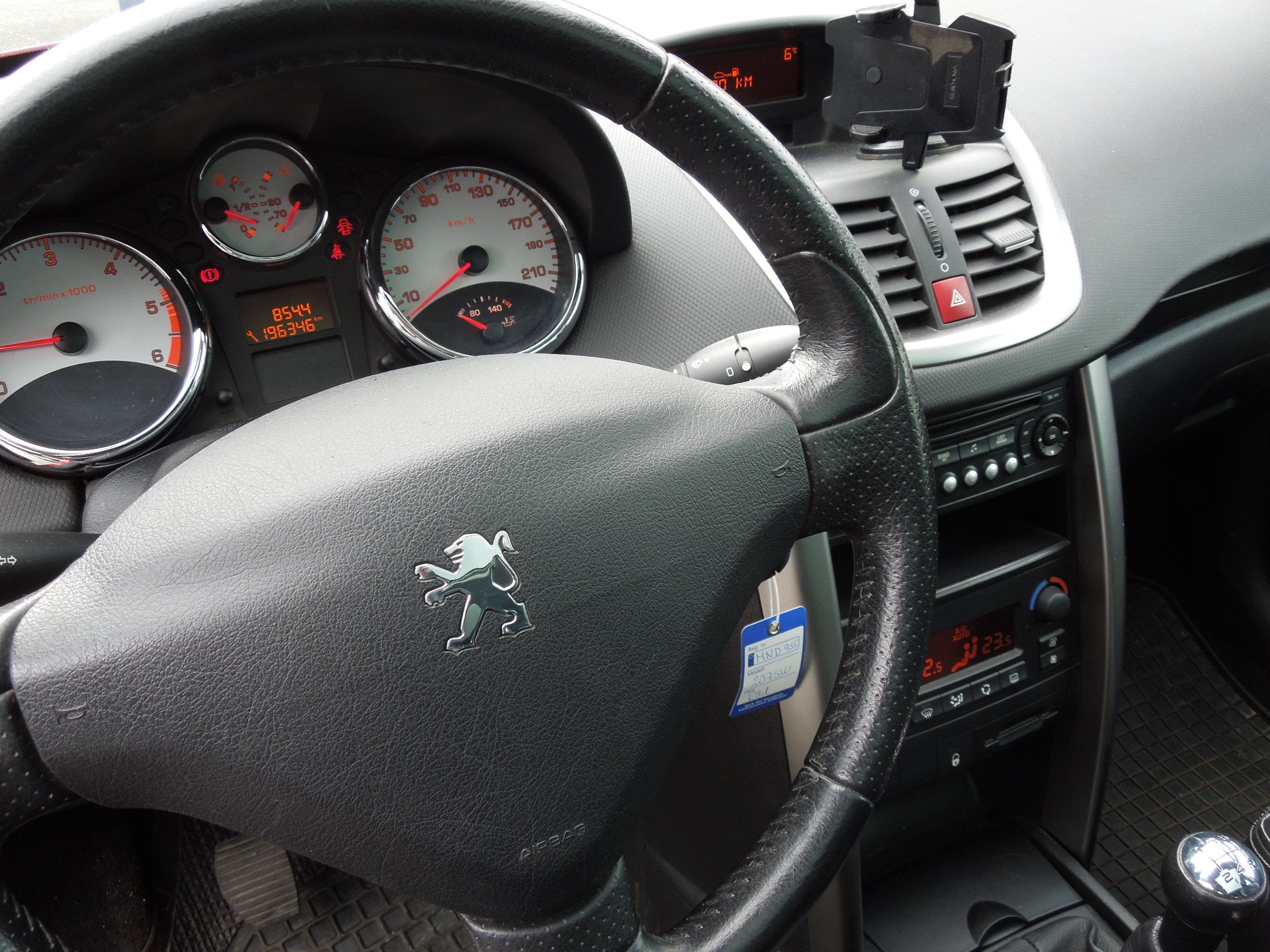 Peugeot 207 SW 1.6 HDi FAP Sport+ 109hk 2008, bild 4/42