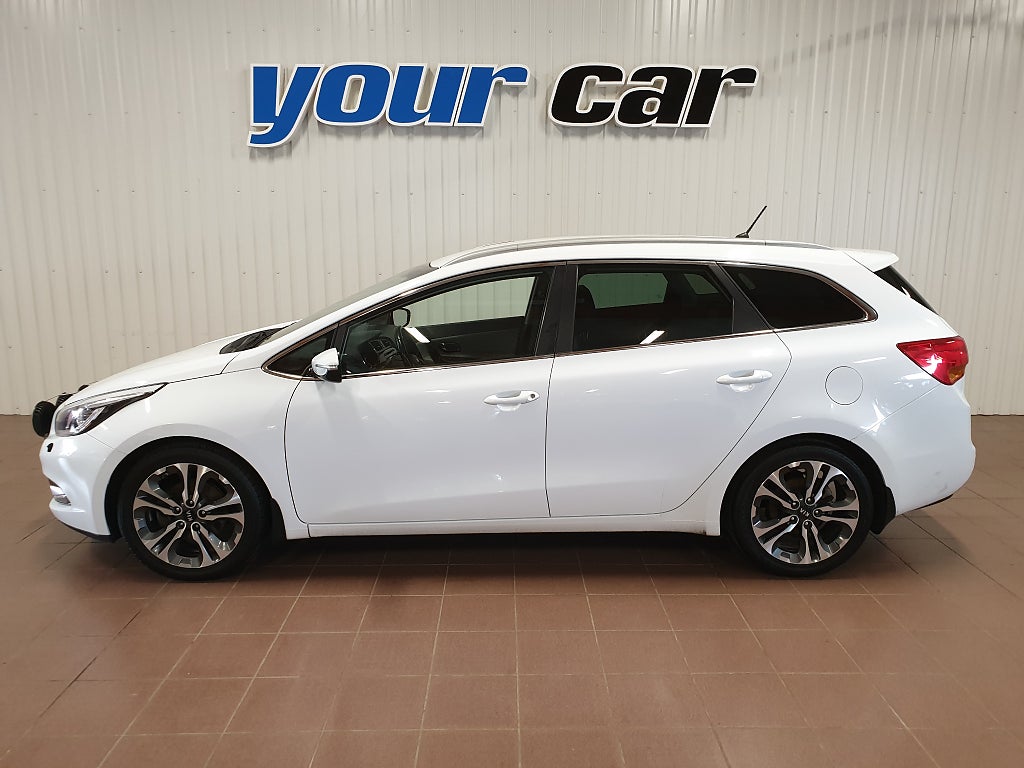 Kia Ceed SW  EXCL Comf Kamera Skinn Drag Skatt 1416/år