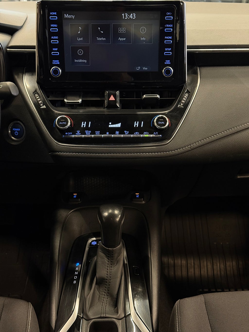 Toyota Corolla Hybrid e-CVT Active  9600 Mil - miniatyr 18