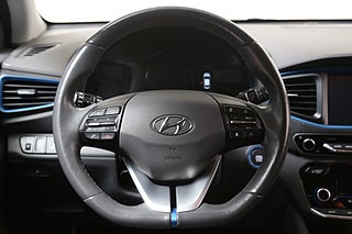 Halvkombi Hyundai IONIQ 12 av 22