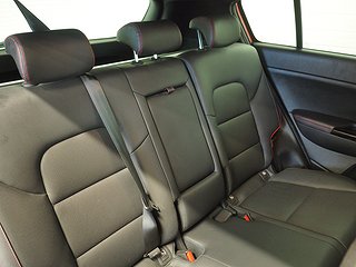 Kombi Kia Sportage 9 av 18