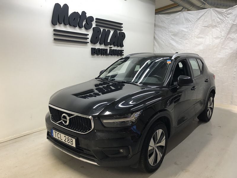 Volvo XC40 B4 2 WD Momentum Advanced SE
