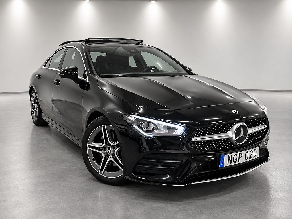 Mercedes-Benz CLA 200 AMG Line Coupé SE SPEC Panorama Wide Kamera Navi 