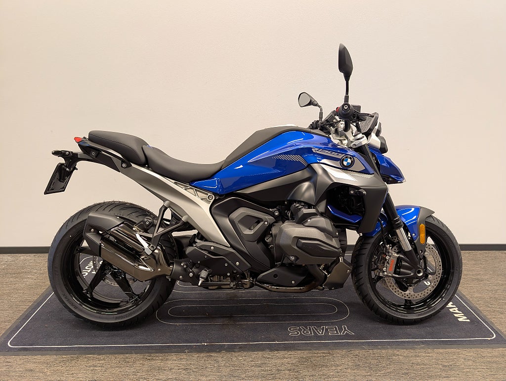 BMW R1300R 