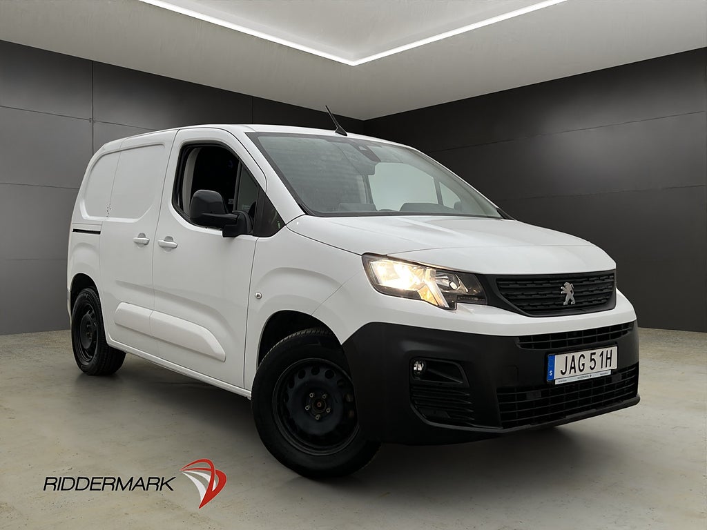 Peugeot e-Partner Dragkrok B-Kamera Farthållare CARPLAY Moms