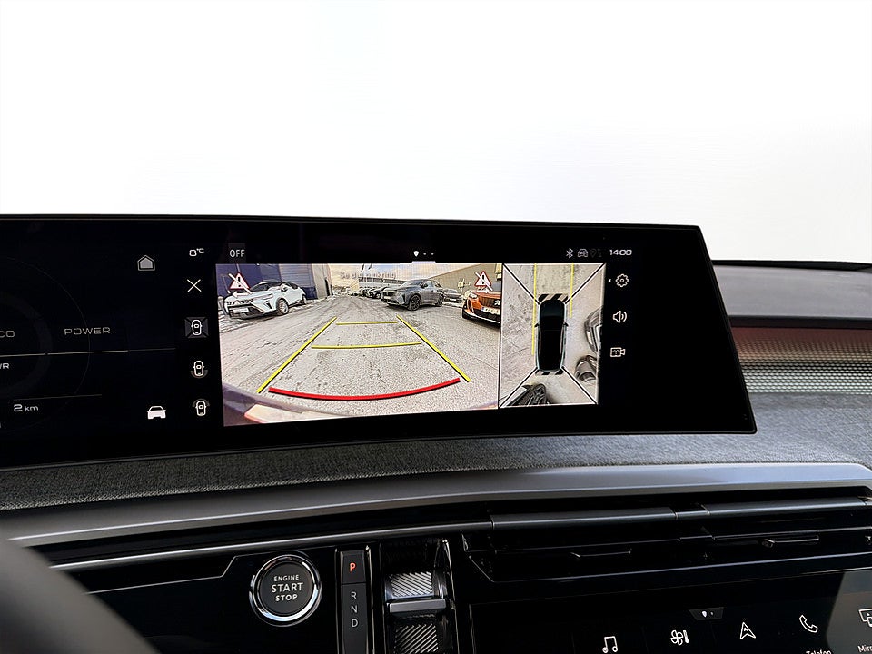 Bild på Peugeot E-3008 4x4 GT Ultimate - DEMO