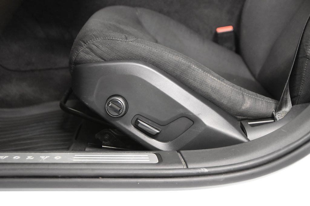 Volvo V90 D3 Geartronic, 8-trins, 150ps, 2019