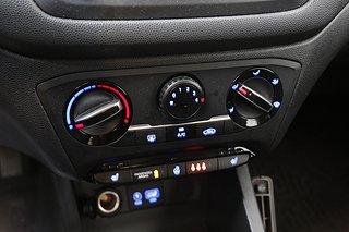 Halvkombi Hyundai i20 17 av 22