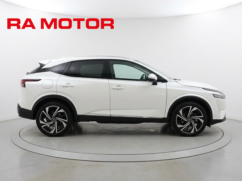 Nissan Qashqai 1.3 DIG-T 158hk Tekna Plus Navi Skinn 360° BOSE Moms 2024