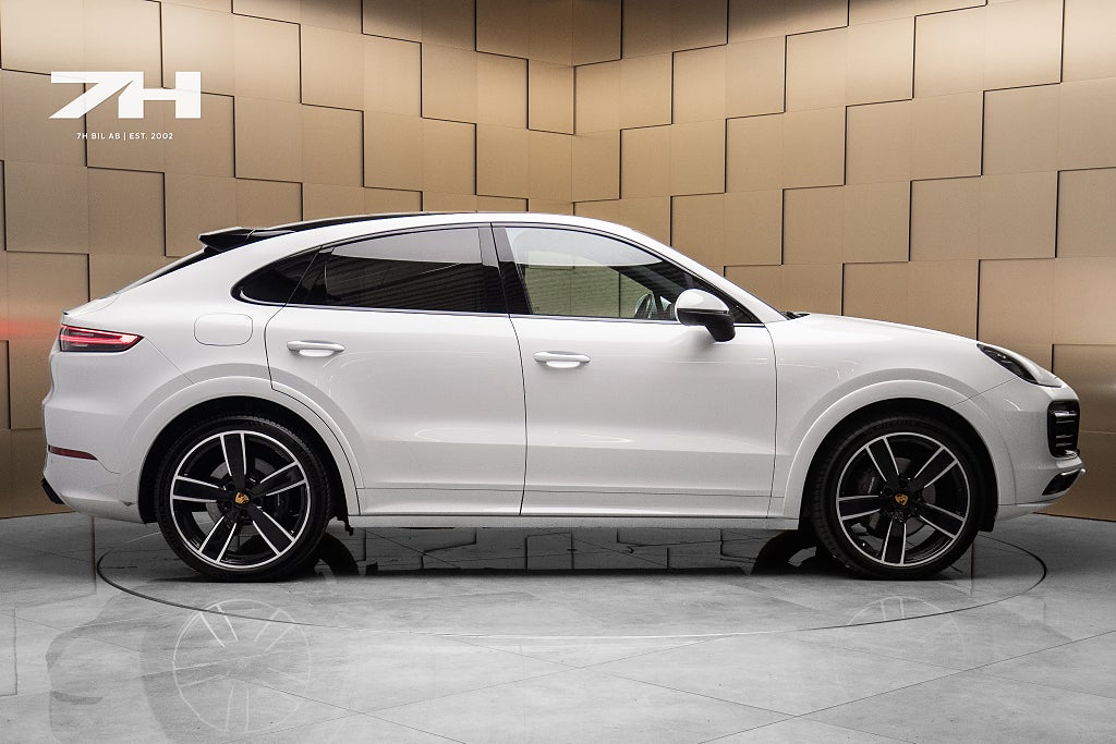 Porsche Cayenne E-Hybrid Coupé SportDesign / Innodrive / Drag / / BOSE®