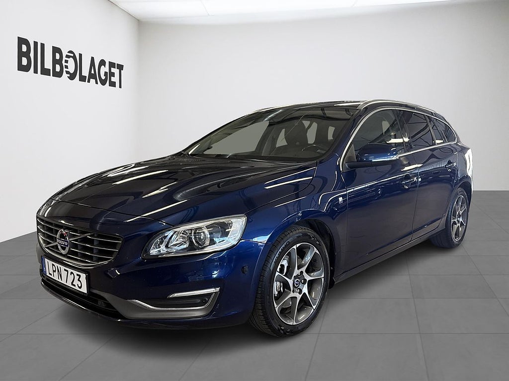 Volvo V60 D4 AWD Ocean Race Business E PRO