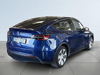 Tesla Model Y Long Range AWD S&V/PremiumLjud/Värmepump – bild 7