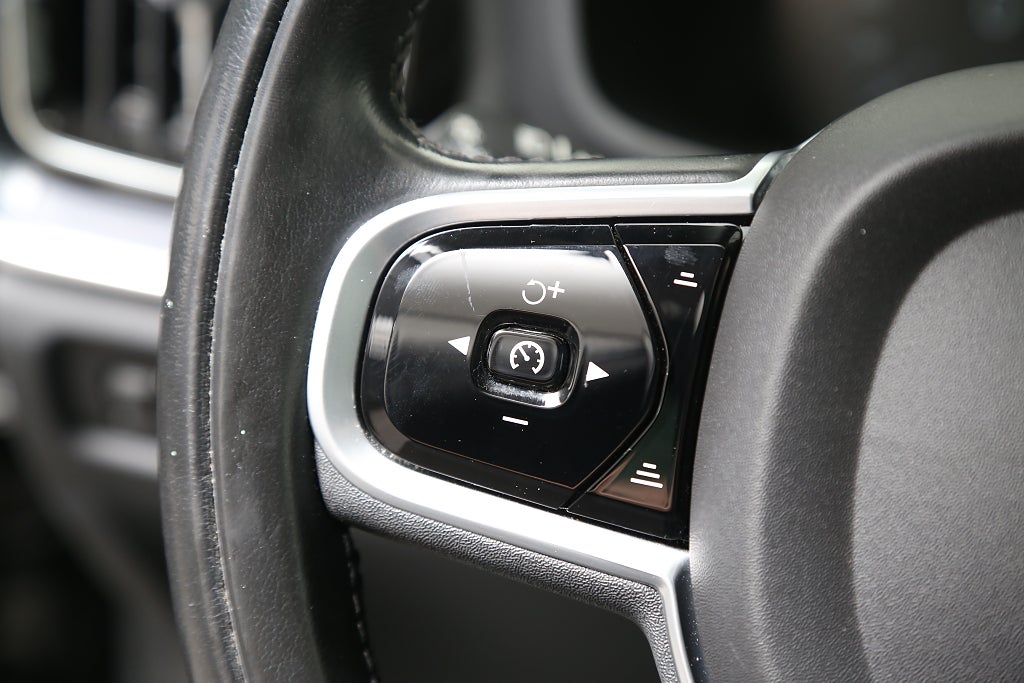 Volvo V60 Recharge T6 340hk Inscription Exp AWD H/K Drag Leasbar 2021