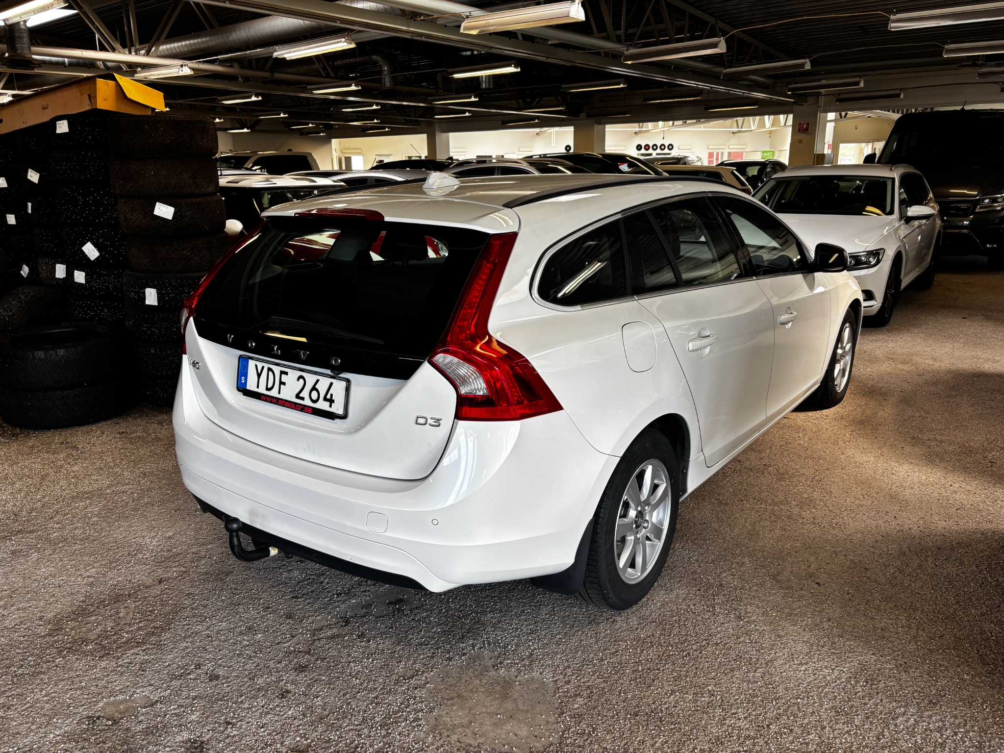 Volvo V60 2016, bild 4/27