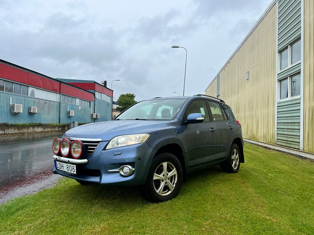 Toyota RAV4 2.0 VVT-i 4x4 Euro 5