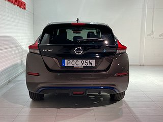 Halvkombi Nissan Leaf 5 av 20