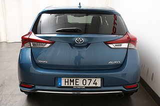 Halvkombi Toyota Auris 8 av 23