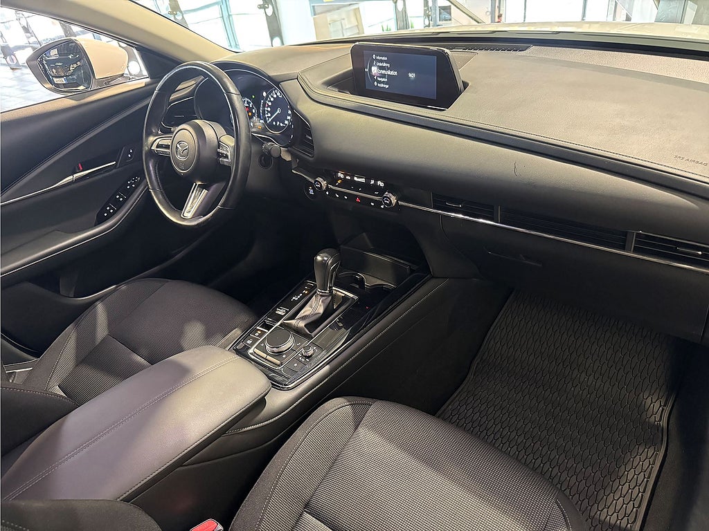 Bild på Mazda CX-30 2.0 SKYACTIV-X M Hybrid 150hk Aut - B-KAMERA, NAVI