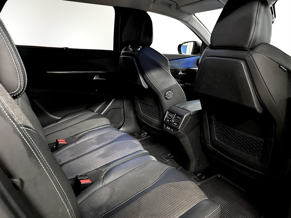 Bild på Peugeot 5008 Allure 1.2 PT 130hk Aut CARPLAY NAVI