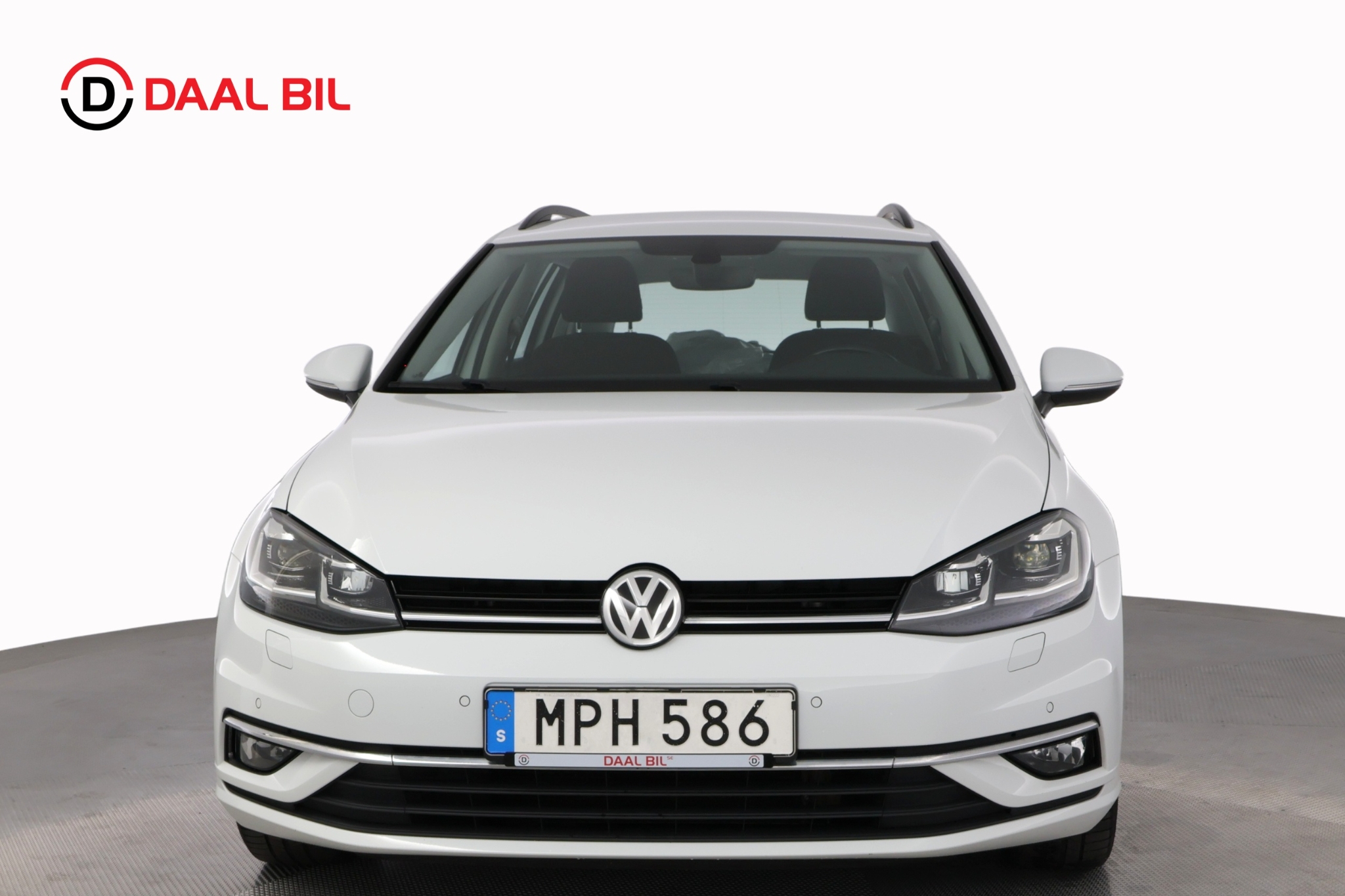 Volkswagen Golf 2018, kuva 2/10