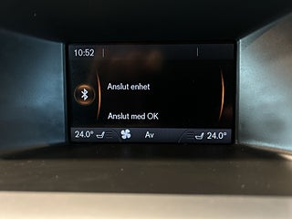 Volvo V60 D4 AWD Aut Momentum Dvärm/Skinn/Drag/Psens/Xenon