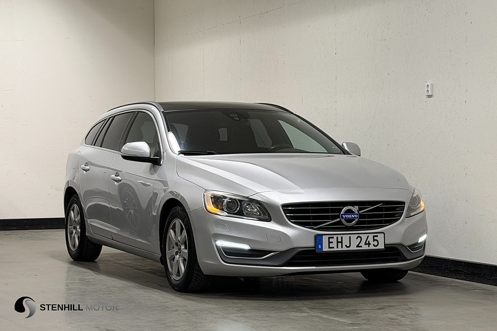 Volvo V60 D2 Powershift Momentum Nyservad & nybesiktigad