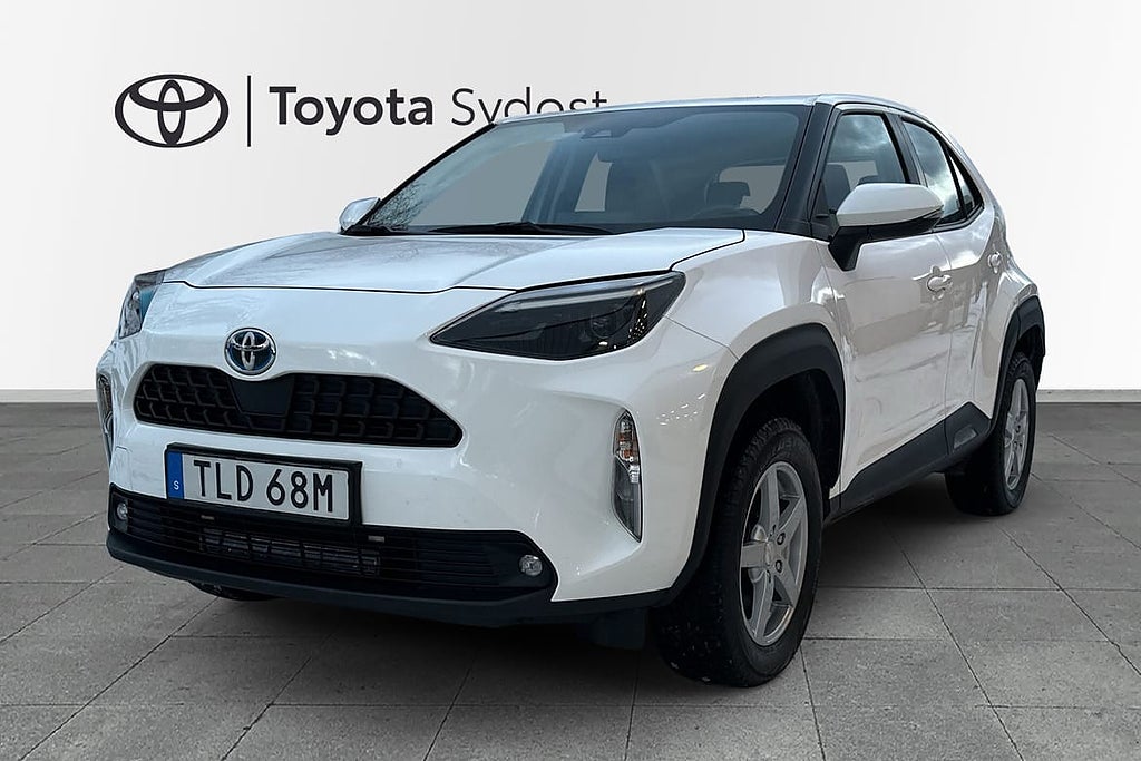 Toyota Yaris Cross Hybrid AWD-i e-CVT Active Euro 6 116hk, Ledramp
