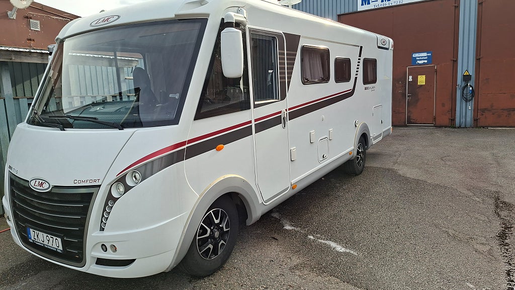 LMC EXPLORER 715 Comfort Automat / Alde värme