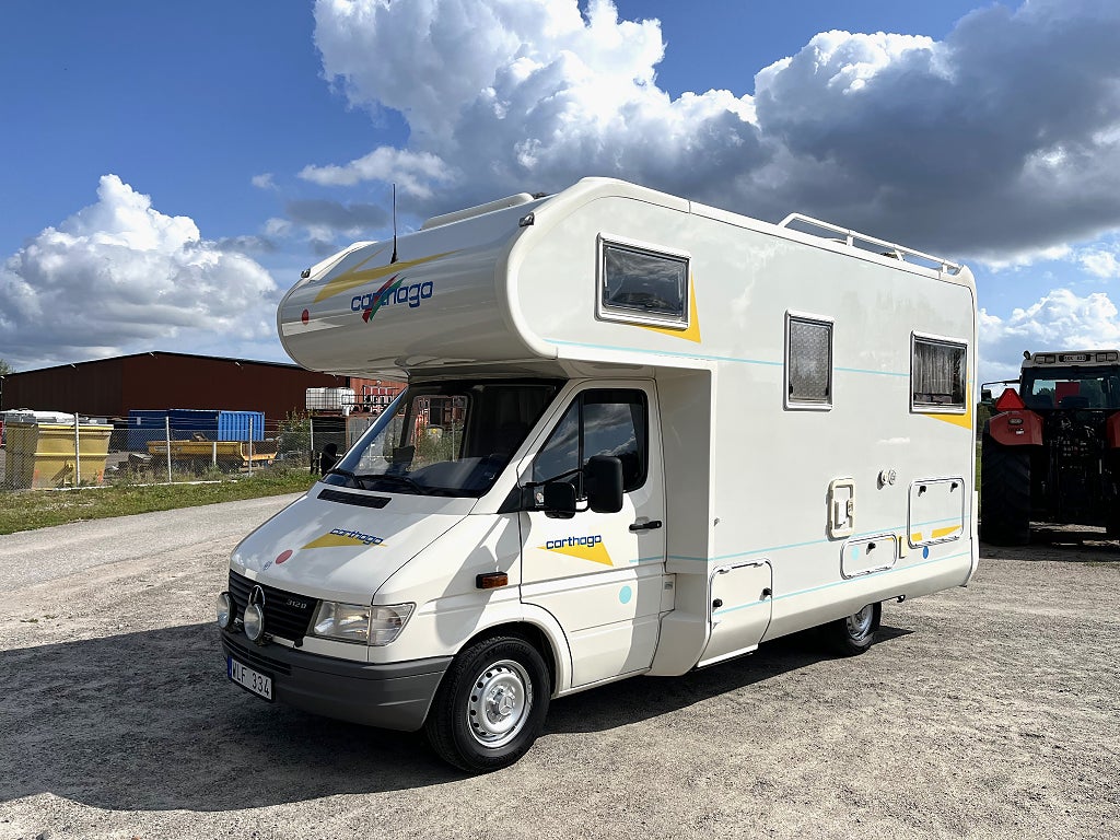 Mercedes-Benz Sprinter Carthago 312D. 2,9L 122Hk. NYBES 