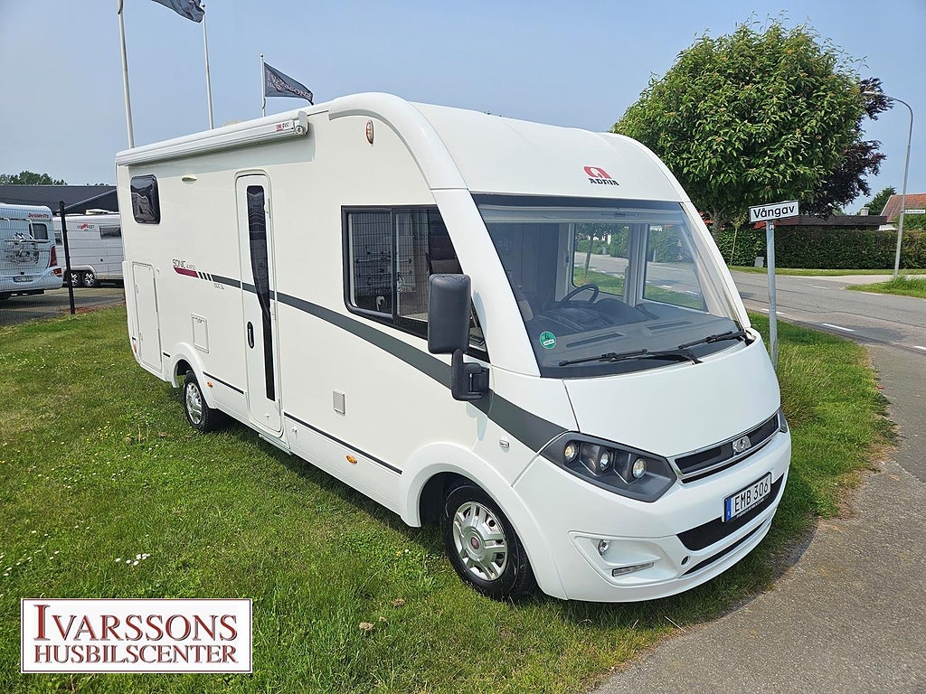 Adria Sonic I 600 SL / Enkelsängar / Stort Garage