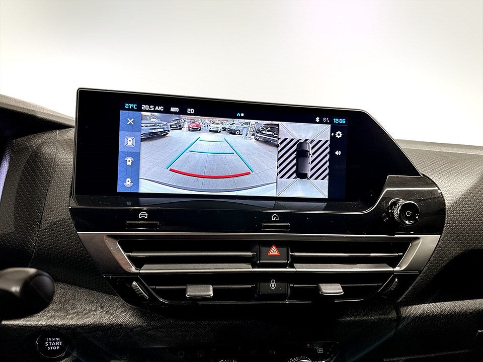 Bild på Citroën C4 Shine 1.2 PT 130hk Aut - B-KAMERA, CARPLAY