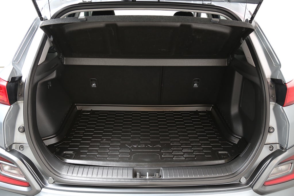 Hyundai Kona 1,6 T-GDI 177hk AWD Premium Aut 1ägare Motorv Drag